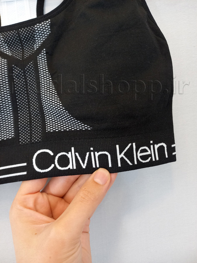 نیم تنه پشت قهرمانی کلوین کلین | Calvin klein
