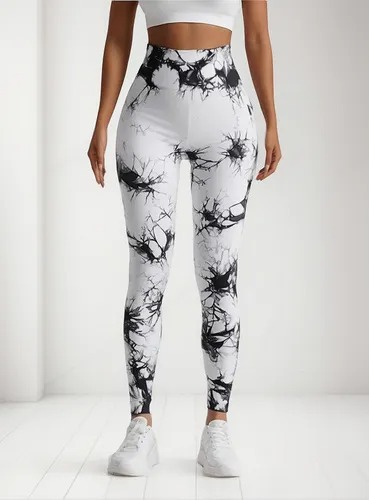 لگ سیملس پشت چین دار ابر و بادی _ Seamless Leggings
