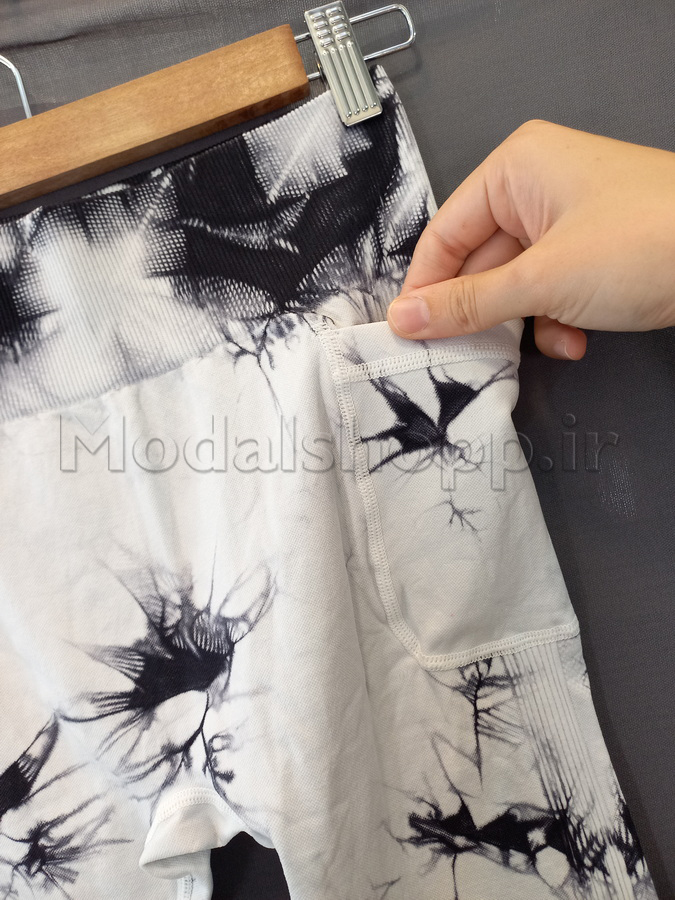 لگ سیملس پشت چین دار ابر و بادی _ Seamless Leggings